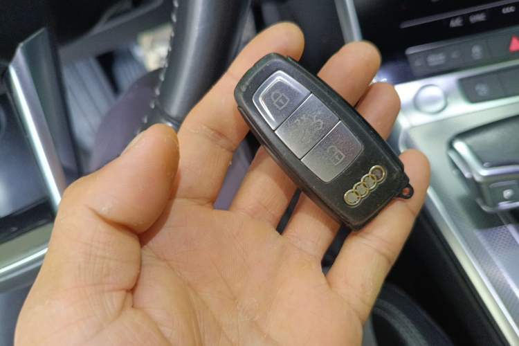 Used Audi A6L 2020 40 TFSI Luxury Dynamic Edition Vehicle Key