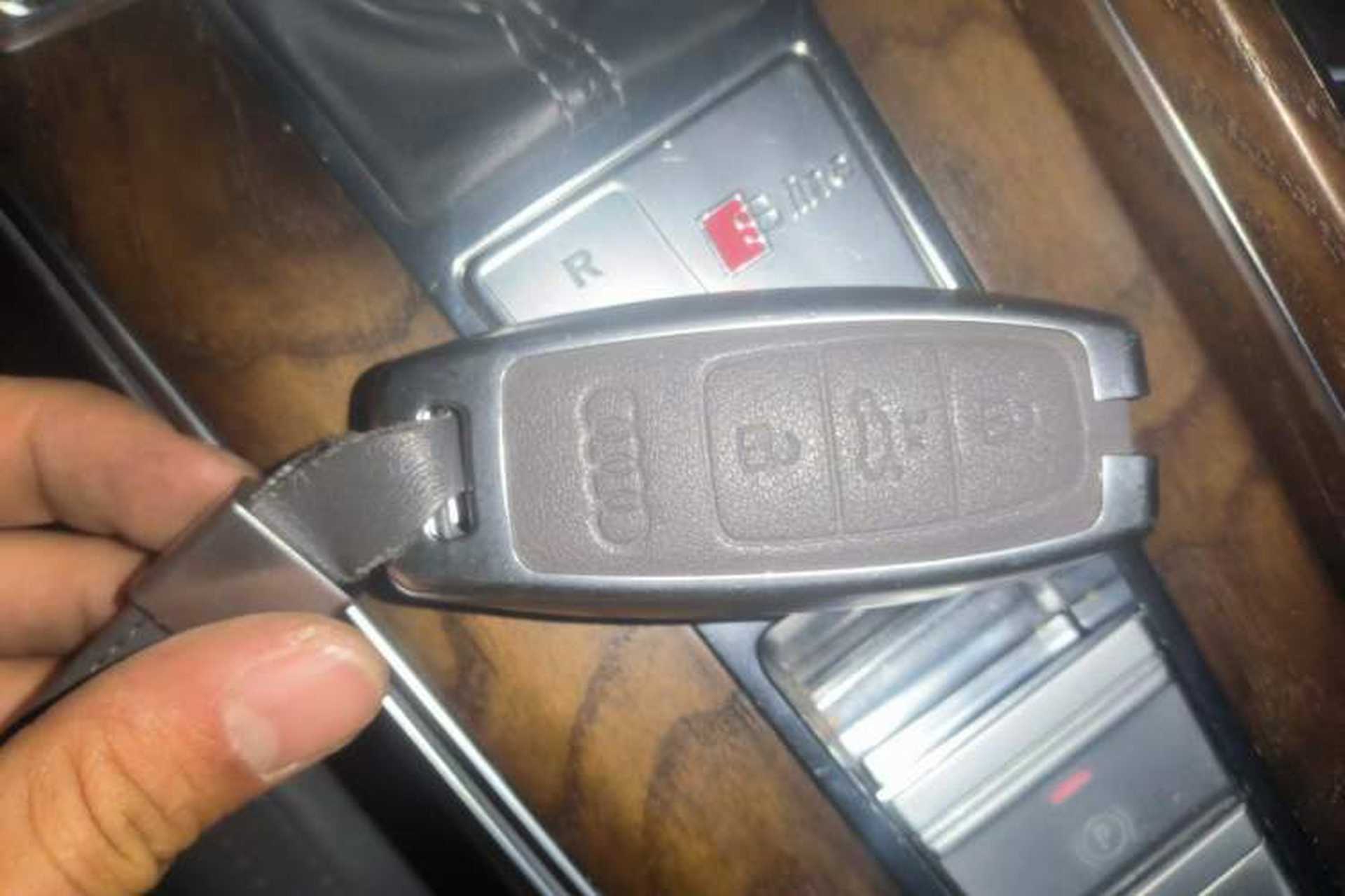 Used Audi A6L 2020 40 TFSI Luxury Dynamic Edition Vehicle Key