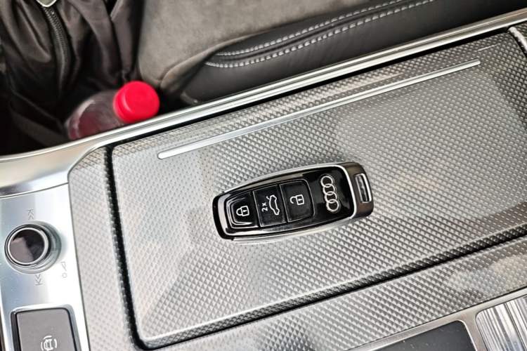Used Audi A6L 2020 40 TFSI Luxury Dynamic Edition Vehicle Key