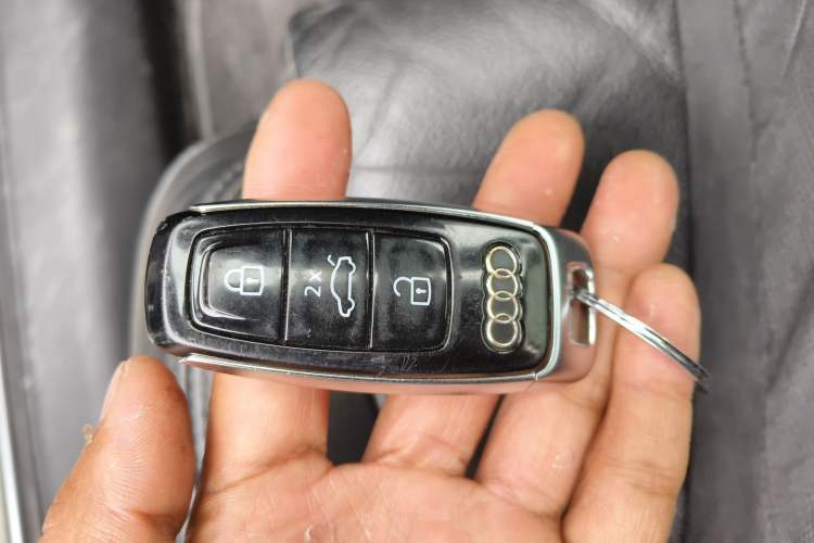 Used Audi A6L 2020 45 TFSI Prestige Elegant Edition Vehicle Key