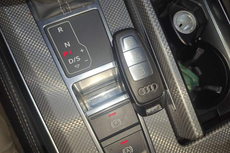 Used Audi A6L 2020 45 TFSI Prestige Dynamic Edition Vehicle Key