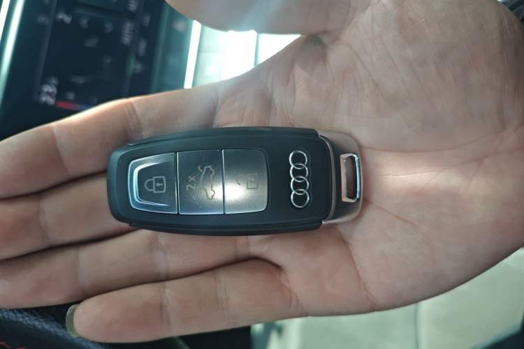 Used Audi A6L 2020 45 TFSI Prestige Dynamic Edition Vehicle Key