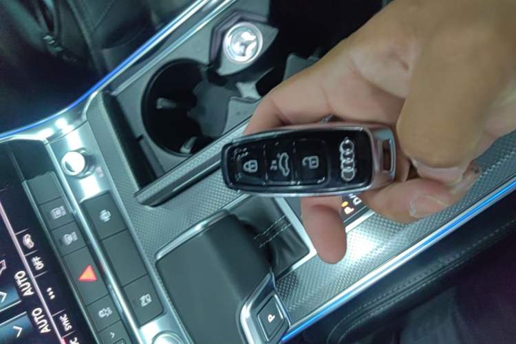 Used Audi A6L 2020 45 TFSI Prestige Dynamic Edition Vehicle Key