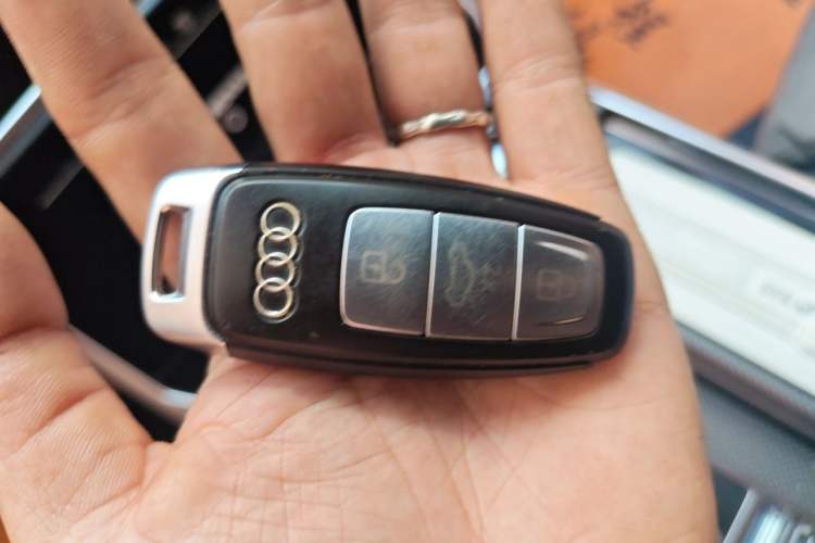 Used Audi A6L 2020 45 TFSI Prestige Dynamic Edition Vehicle Key