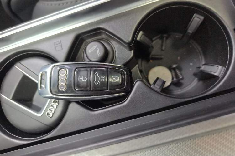 Used Audi A6L 2020 45 TFSI Prestige Elegant Edition Vehicle Key