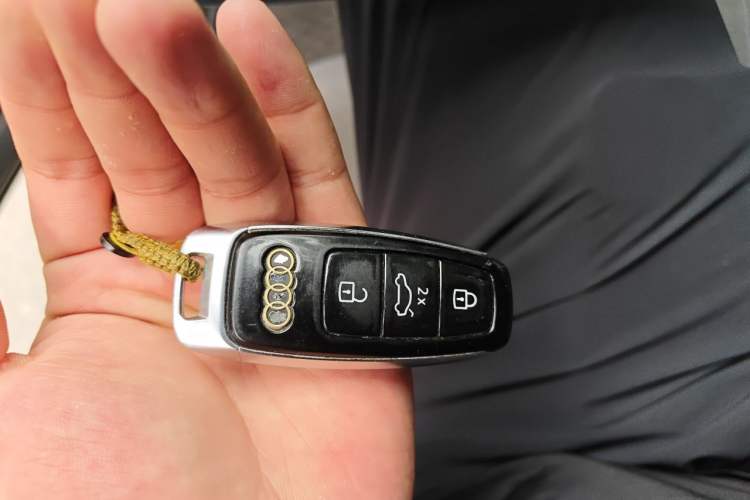 Used Audi A6L 2020 45 TFSI Prestige Dynamic Edition Vehicle Key