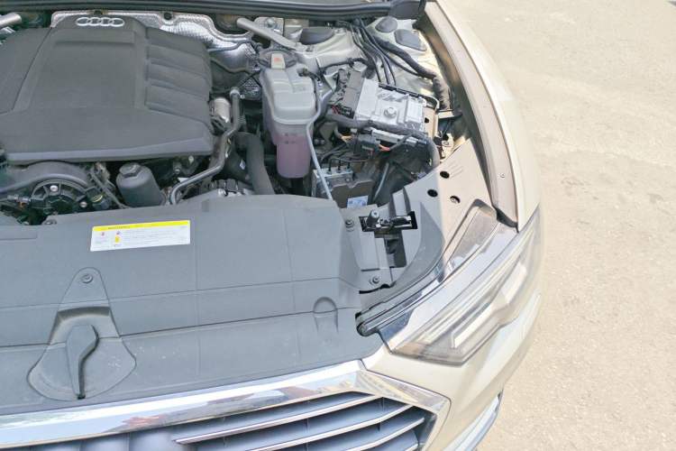 Used Audi A6L 2020 45 TFSI Prestige Dynamic Edition Engine Bay Left