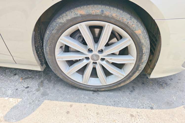 Used Audi A6L 2020 45 TFSI Prestige Dynamic Edition Right Front Wheel Hub