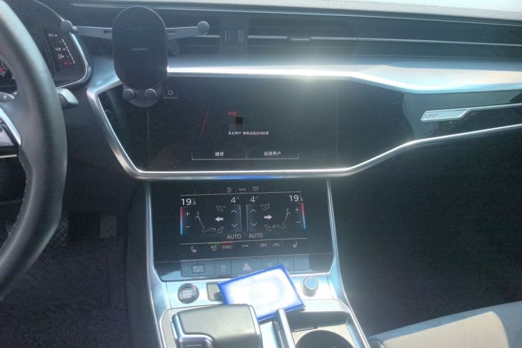 Used Audi A6L 2020 45 TFSI Prestige Dynamic Edition Audio And AC Panel