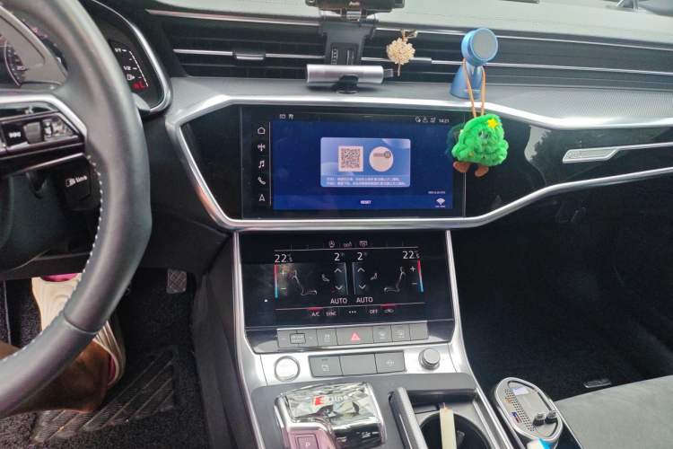 Used Audi A6L 2020 45 TFSI Prestige Dynamic Edition Audio And AC Panel