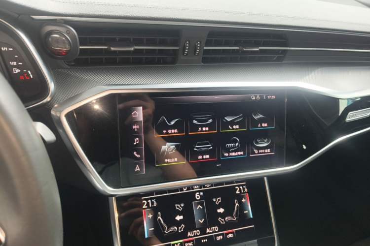 Used Audi A6L 2020 40 TFSI Luxury Dynamic Edition Audio And AC Panel