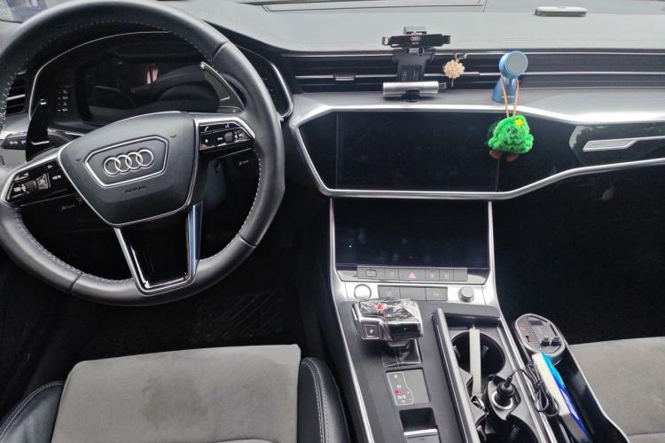 Used Audi A6L 2020 45 TFSI Prestige Dynamic Edition Center Console