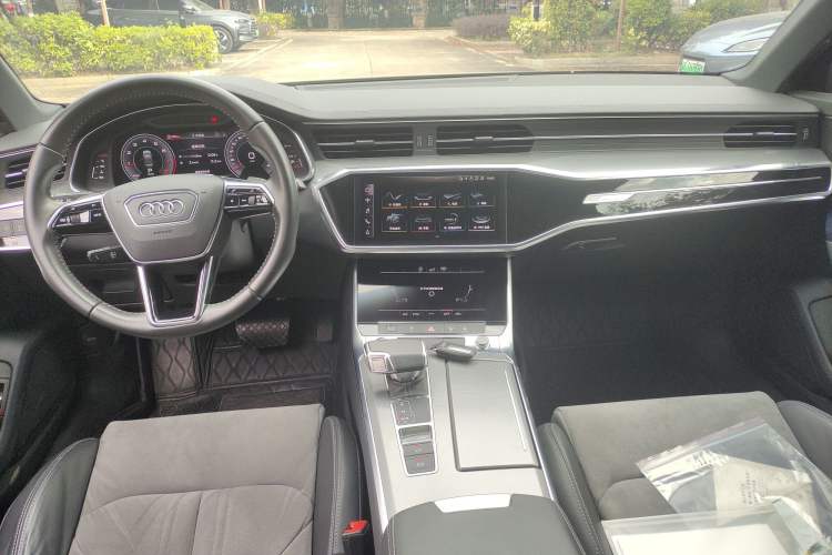 Used Audi A6L 2020 45 TFSI Prestige Dynamic Edition Center Console