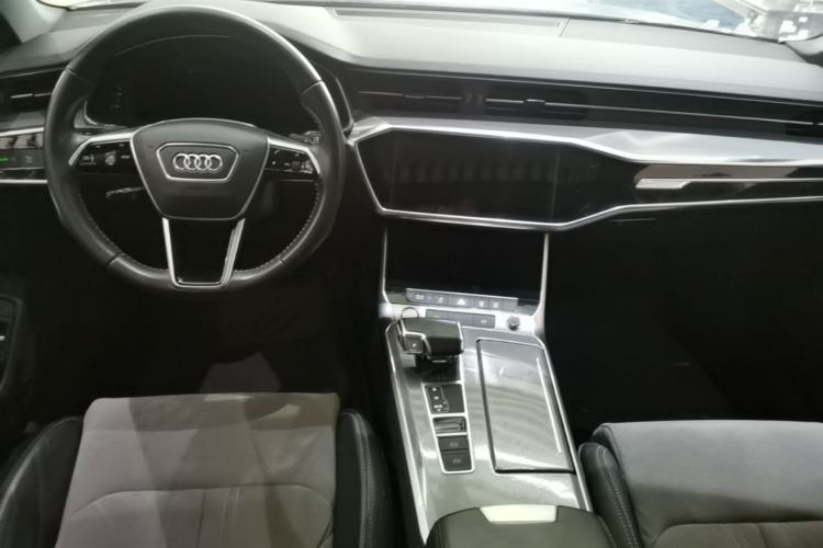 Used Audi A6L 2020 45 TFSI Prestige Dynamic Edition Center Console