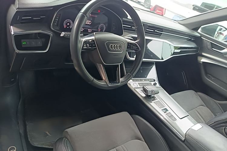 Used Audi A6L 2020 40 TFSI Luxury Dynamic Edition Center Console