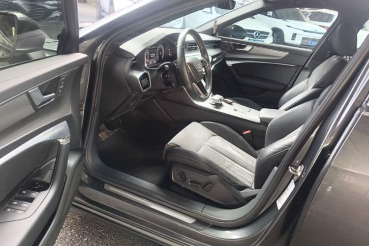 Used Audi A6L 2020 40 TFSI Luxury Dynamic Edition Driver Seat