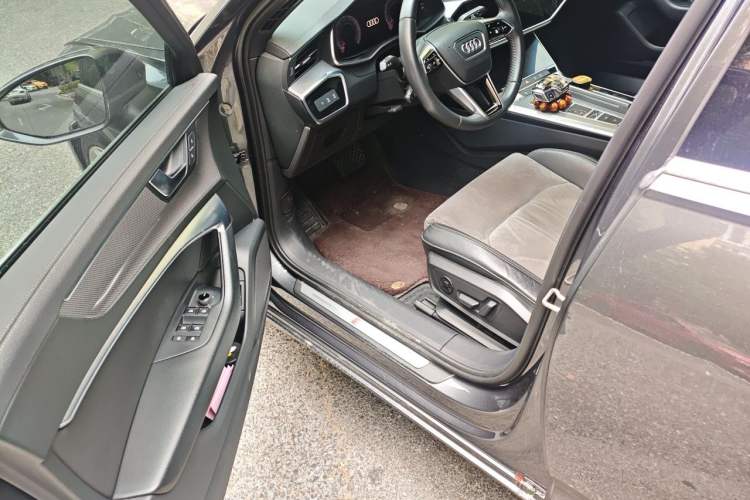 Used Audi A6L 2020 45 TFSI Prestige Dynamic Edition Driver Seat