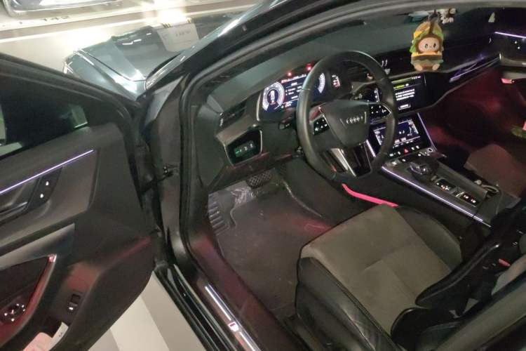 Used Audi A6L 2020 45 TFSI Prestige Dynamic Edition Driver Seat