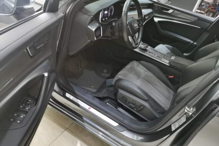 Used Audi A6L 2020 45 TFSI Prestige Dynamic Edition Driver Seat