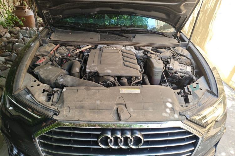Used Audi A6L 2020 40 TFSI Luxury Dynamic Edition Engine Bay