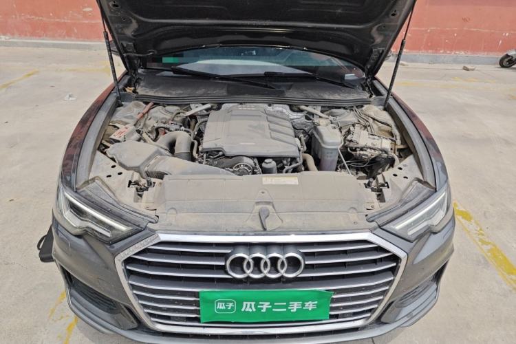 Used Audi A6L 2020 40 TFSI Luxury Dynamic Edition Engine Bay