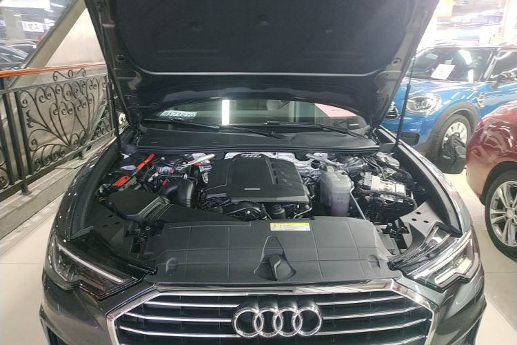 Used Audi A6L 2020 45 TFSI Prestige Dynamic Edition Engine Bay