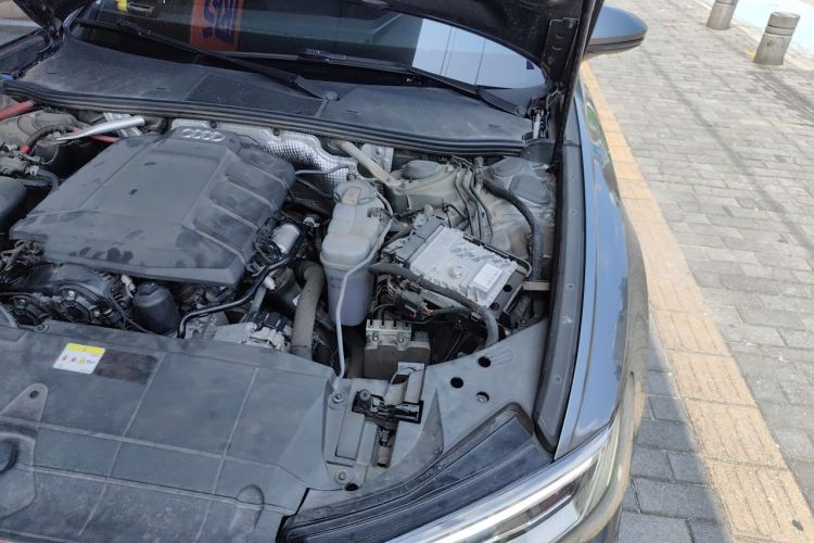 Used Audi A6L 2020 45 TFSI Prestige Dynamic Edition Engine Bay Left