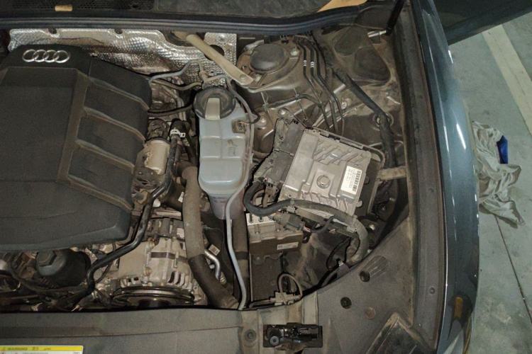 Used Audi A6L 2020 45 TFSI Prestige Dynamic Edition Engine Bay Left