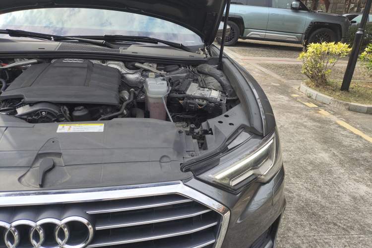 Used Audi A6L 2020 45 TFSI Prestige Dynamic Edition Engine Bay Left