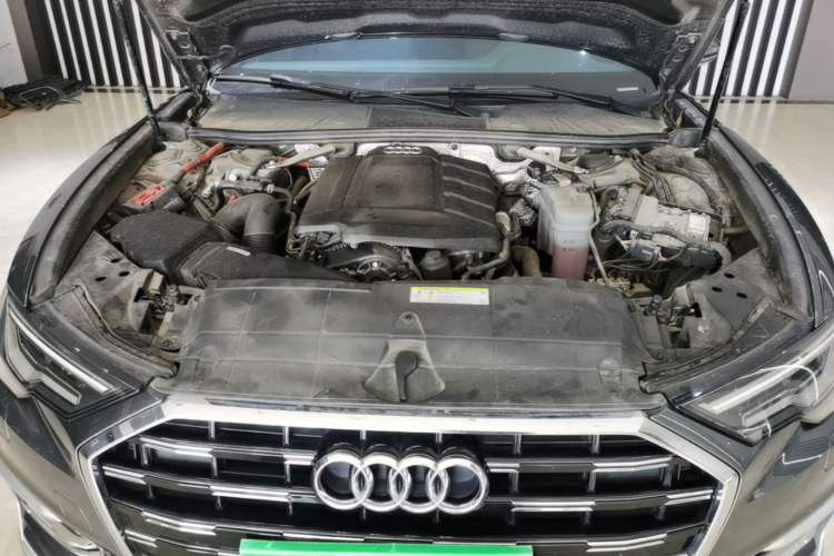 Used Audi A6L 2020 45 TFSI Prestige Dynamic Edition Engine Bay