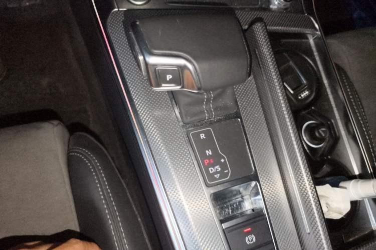 Used Audi A6L 2020 45 TFSI Prestige Dynamic Edition Gear Lever