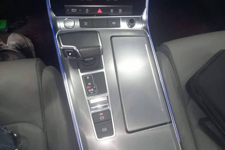 Used Audi A6L 2020 45 TFSI Prestige Dynamic Edition Gear Lever