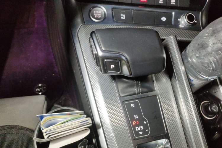 Used Audi A6L 2020 45 TFSI quattro Prestige Dynamic Edition Gear Lever