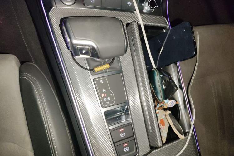 Used Audi A6L 2020 45 TFSI Prestige Dynamic Edition Gear Lever
