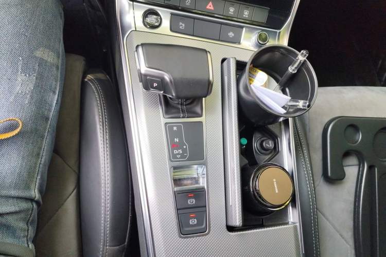 Used Audi A6L 2020 45 TFSI Prestige Dynamic Edition Gear Lever