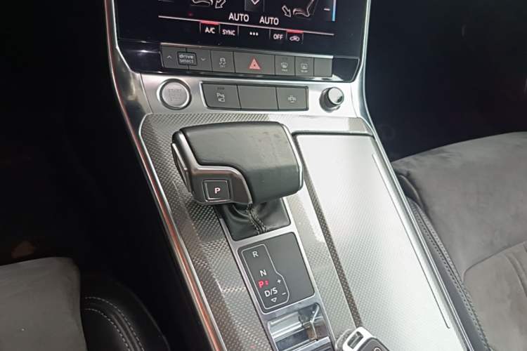 Used Audi A6L 2020 40 TFSI Luxury Dynamic Edition Gear Lever