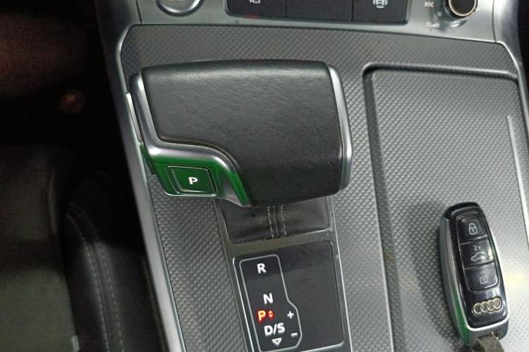 Used Audi A6L 2020 45 TFSI Prestige Dynamic Edition Gear Lever