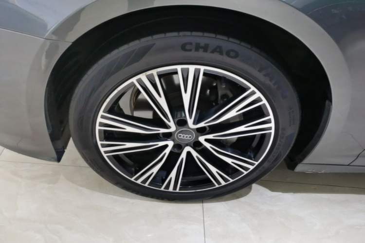 Used Audi A6L 2020 45 TFSI Prestige Dynamic Edition Left Front Wheel Hub