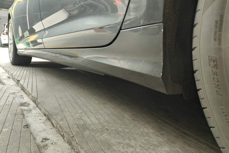 Used Audi A6L 2020 45 TFSI Prestige Dynamic Edition Left Side Sill
