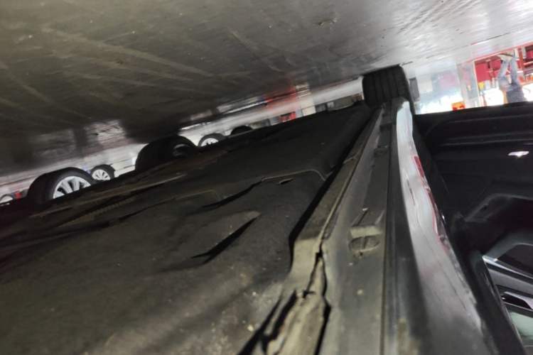 Used Audi A6L 2020 40 TFSI Luxury Dynamic Edition Left Side Sill
