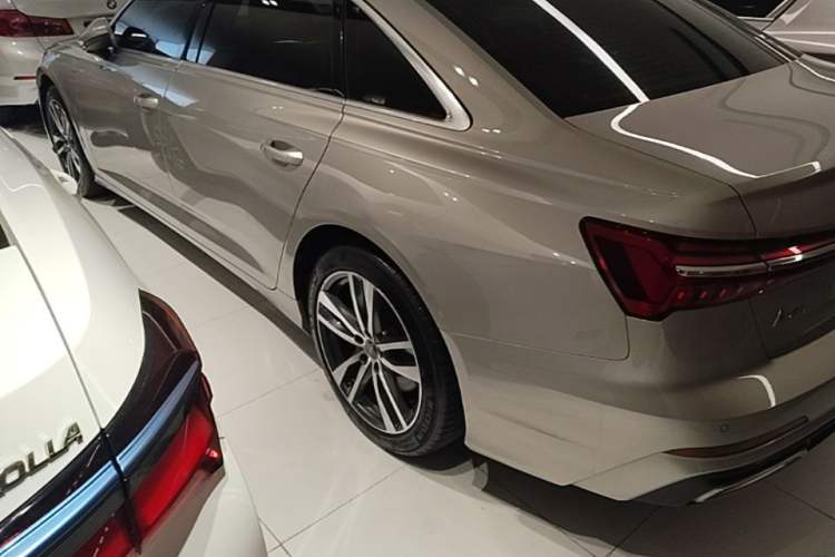 Used Audi A6L 2020 40 TFSI Luxury Dynamic Edition Rear Left 45 Deg