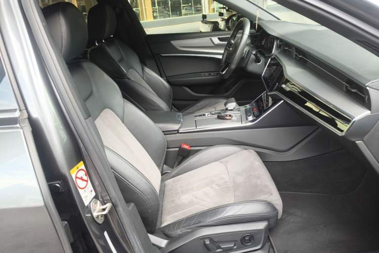 Used Audi A6L 2020 40 TFSI Luxury Dynamic Edition Right Front Seat