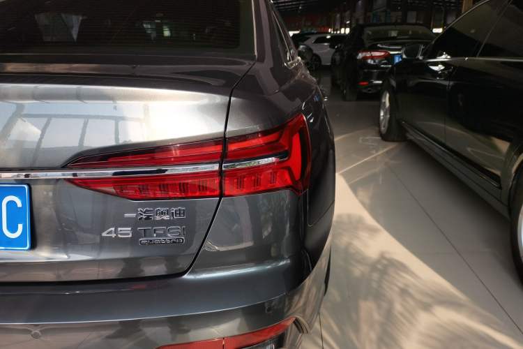 Used Audi A6L 2020 45 TFSI quattro Prestige Dynamic Edition Right Rear Taillight