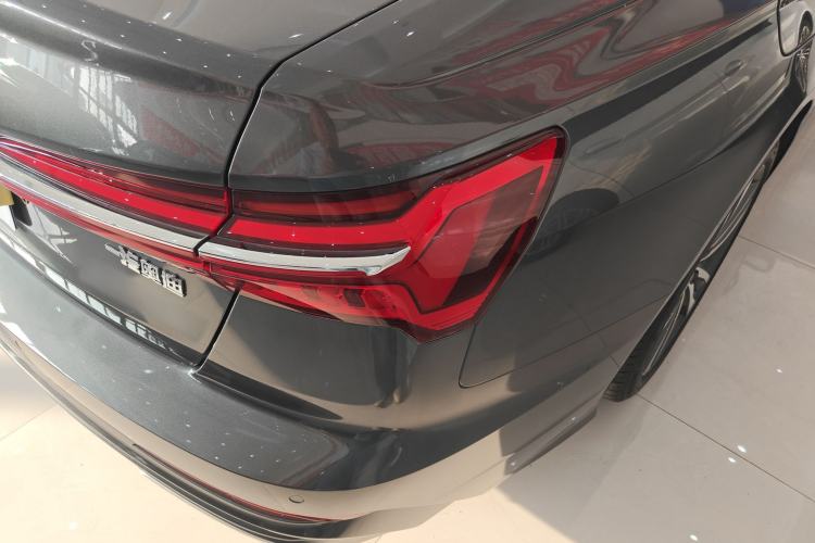 Used Audi A6L 2020 40 TFSI Luxury Dynamic Edition Right Rear Taillight