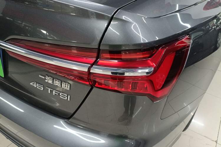 Used Audi A6L 2020 45 TFSI Prestige Dynamic Edition Right Rear Taillight