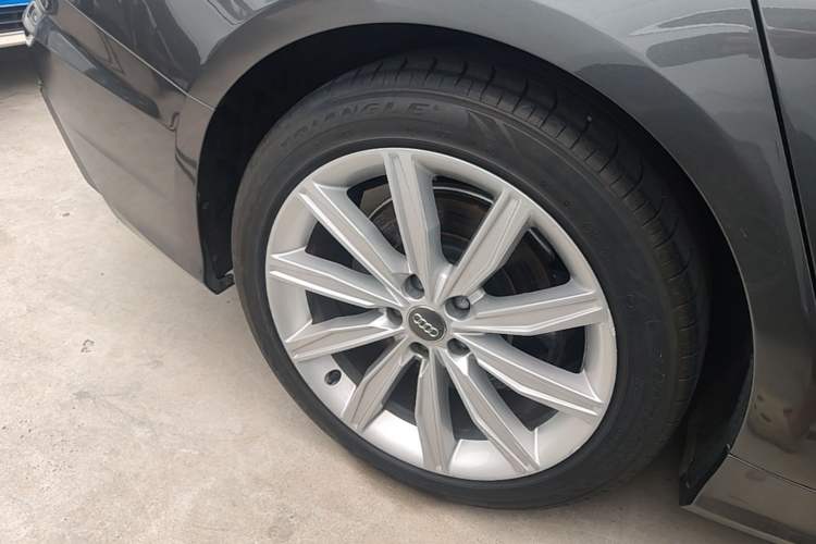 Used Audi A6L 2020 45 TFSI Prestige Dynamic Edition Right Rear Wheel Hub