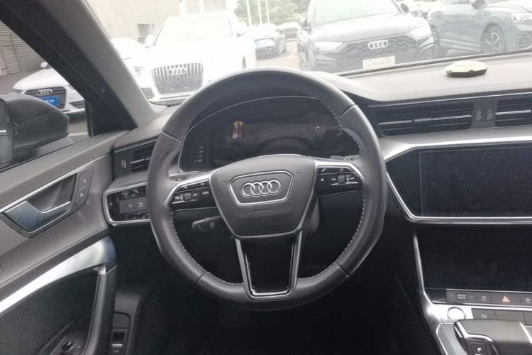 Used Audi A6L 2020 45 TFSI Prestige Dynamic Edition Steering Wheel
