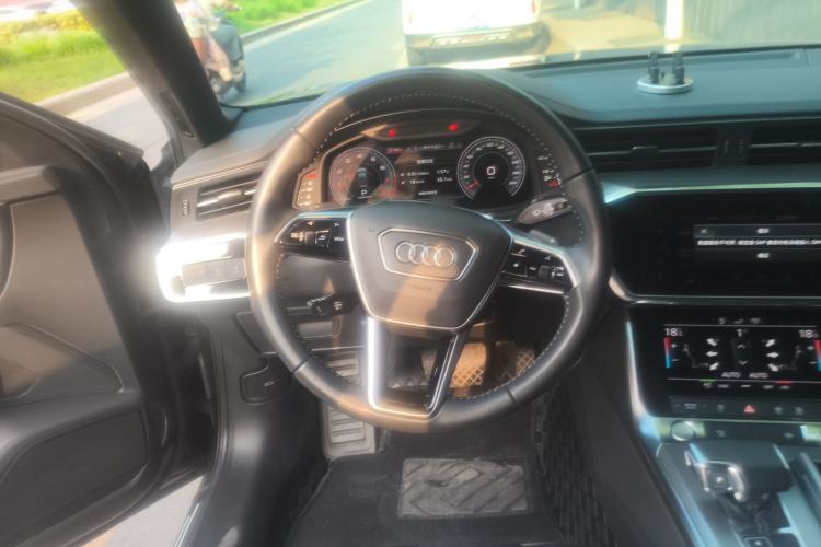 Used Audi A6L 2020 40 TFSI Luxury Dynamic Edition Steering Wheel