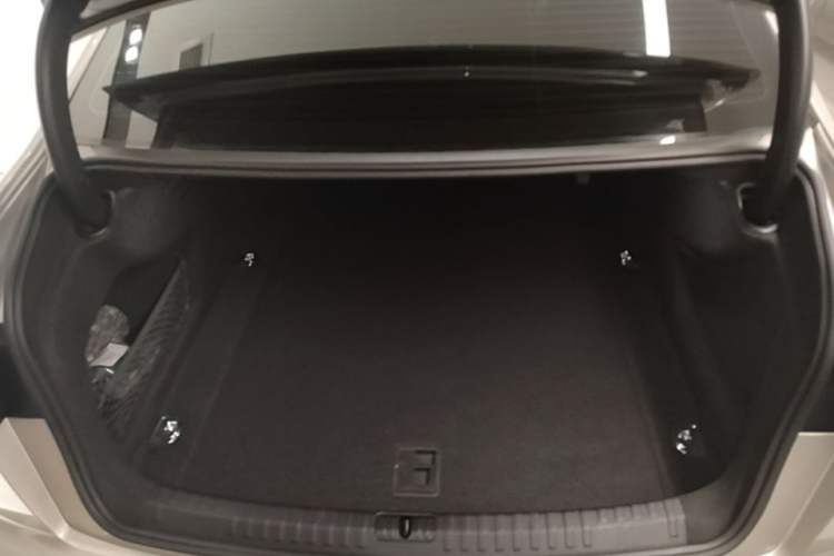 Used Audi A6L 2020 40 TFSI Luxury Dynamic Edition Trunk