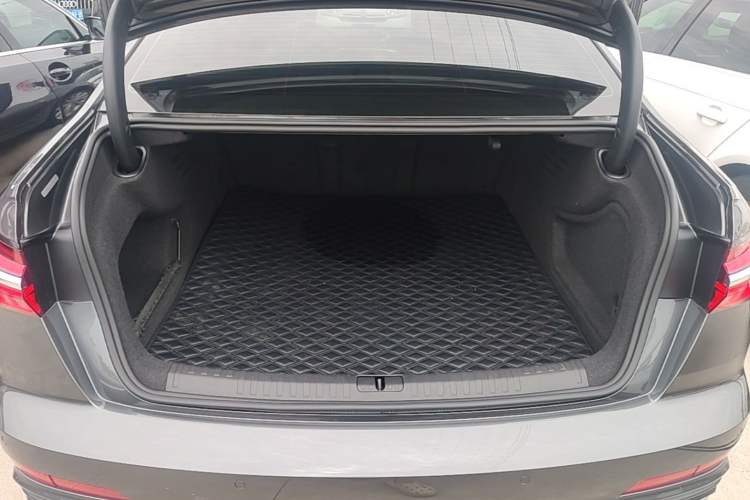 Used Audi A6L 2020 45 TFSI Prestige Dynamic Edition Trunk